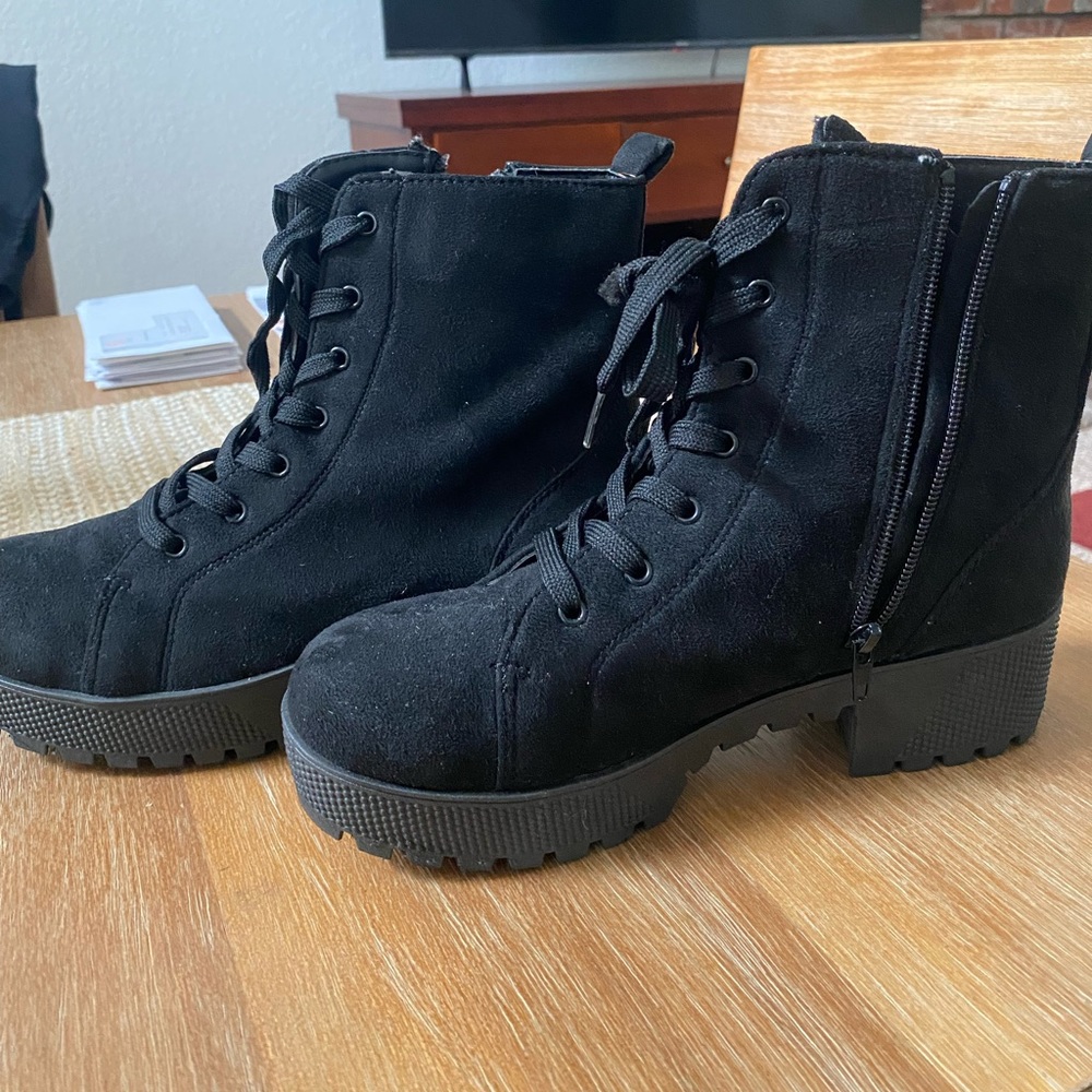 Black boots